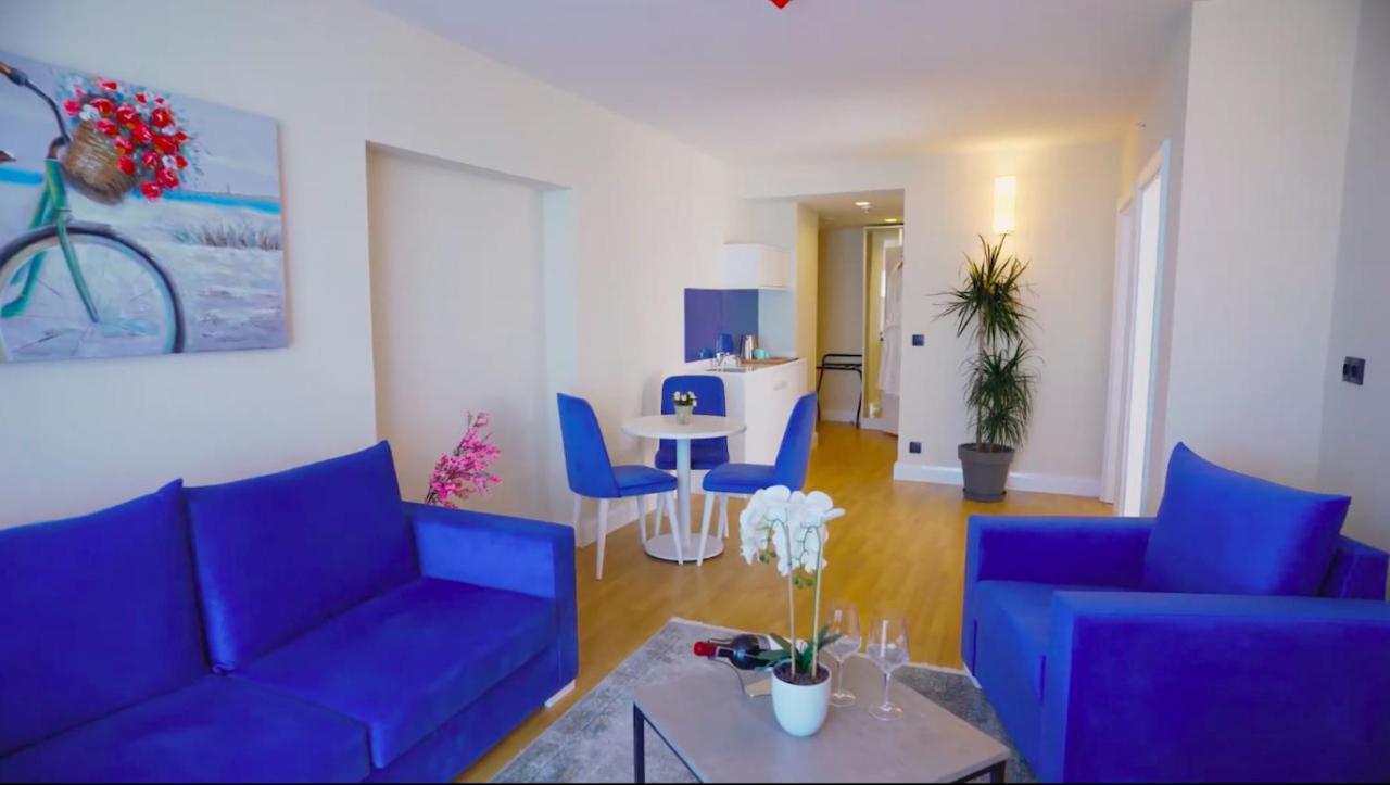 Aparthotel For Batumi Orbi City المظهر الخارجي الصورة
