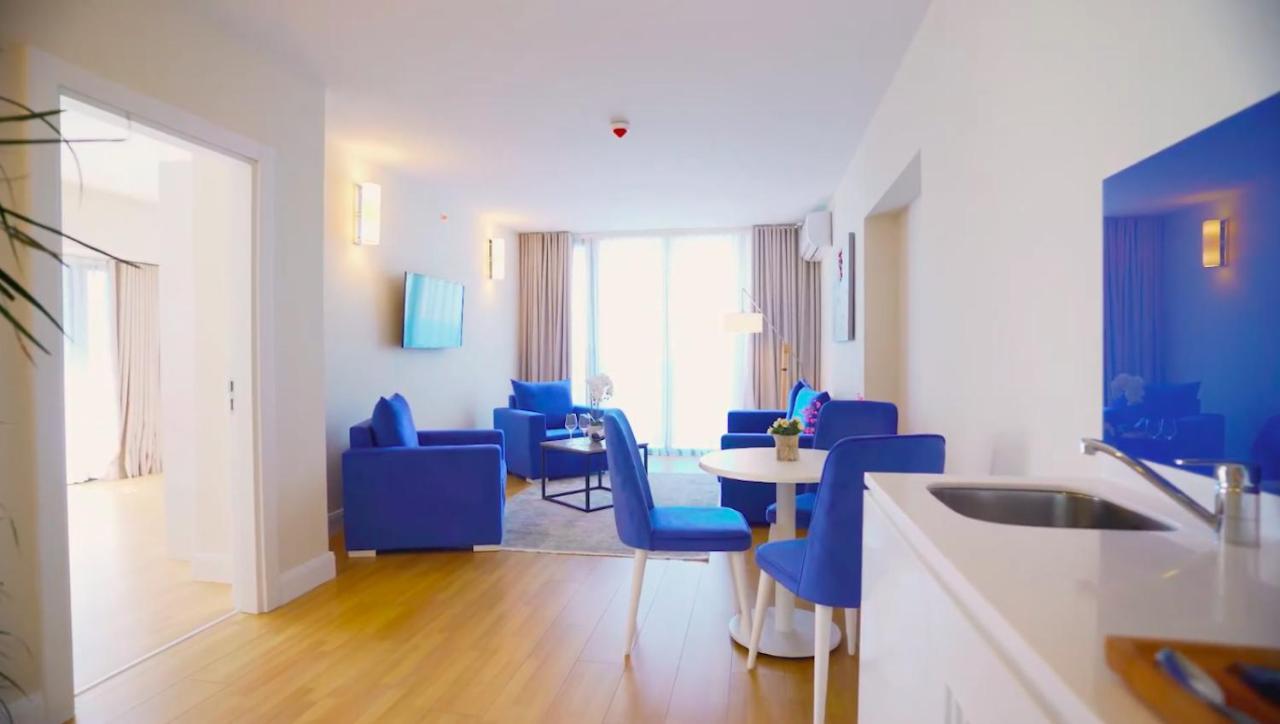 Aparthotel For Batumi Orbi City المظهر الخارجي الصورة